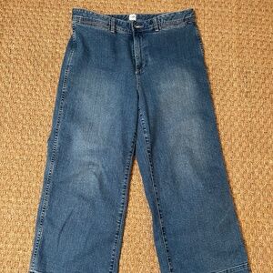 Gap Jean High Rise Wide Leg Crop Relased Hem Size 14/32